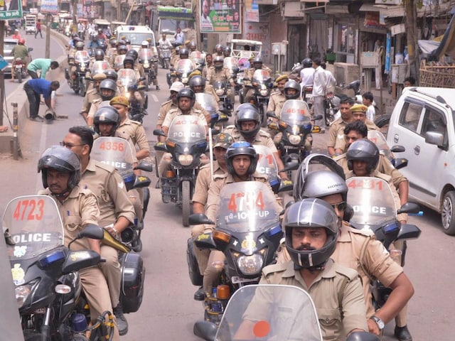 Traffic Police Vacancy In Bihar 2024: बिहार में ट्रैफिक पुलिस की वैकेंसी 10,332 पदों पर  धमाका भर्ती करने जा रही है, जानिये पूरी जानकारी।