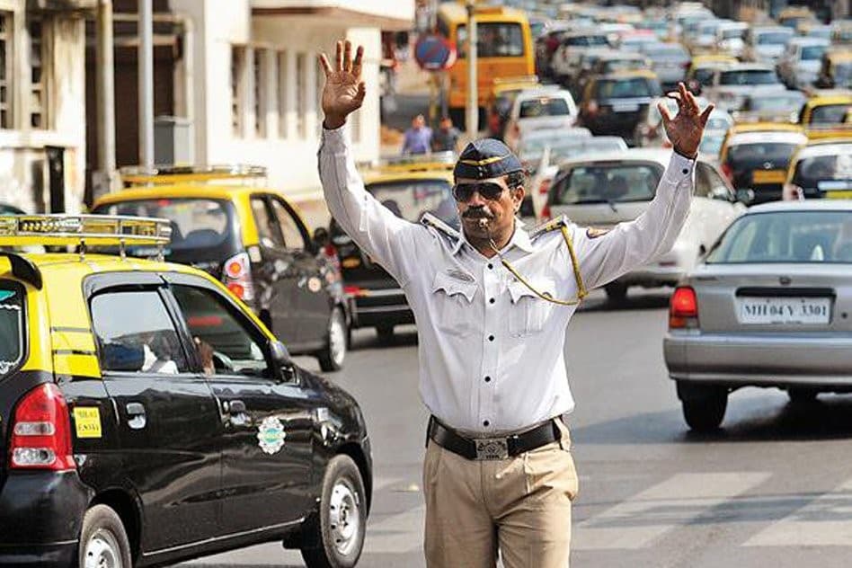 Traffic Police Vacancy In Bihar 2024: बिहार में ट्रैफिक पुलिस की वैकेंसी 10,332 पदों पर  धमाका भर्ती करने जा रही है, जानिये पूरी जानकारी।